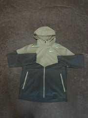 Nike Repel Windrunner Jacket Barely Volt