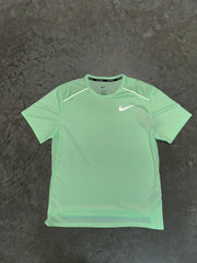 Nike Miler 1.0 Tshirt Vapour Green